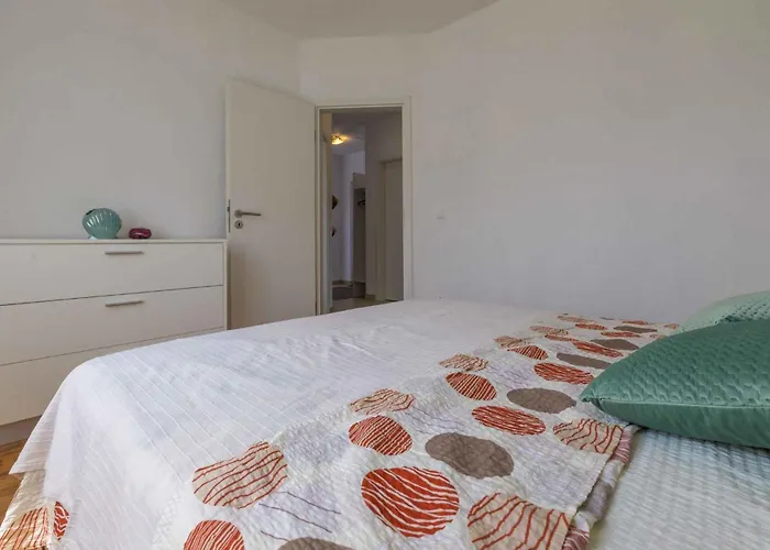 In 39062 Crikvenica